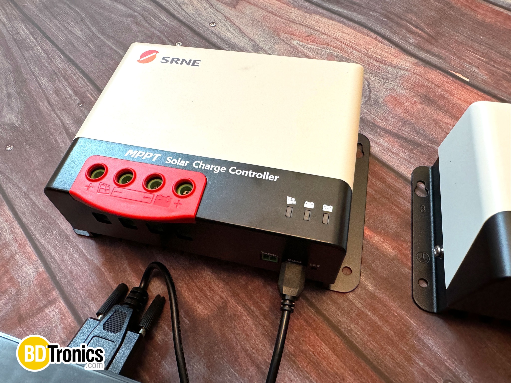 Best MPPT সোলার চার্জ কন্ট্রোলার SRNE ব্যান্ডের MC series MPPT controller